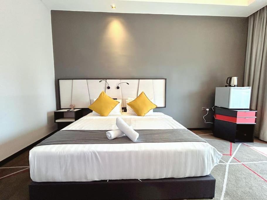 M101 Klcc Kl City King Suites By Livin กัวลาลัมเปอร์ ภายนอก รูปภาพ